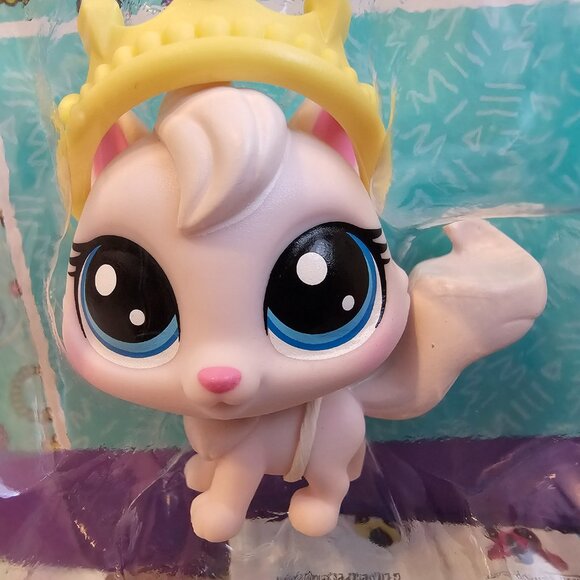 Hasbro Littlest Pet Shop #1-98 Viola Angora Persian Cat #1-99 Bijou Angora New - Picture 2 of 7